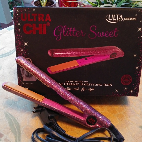 CHI Other - Ultra CHI Glitter Sweet Straightener / Styler